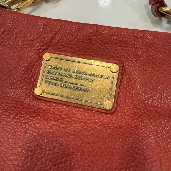 Marc by Marc Jacobs Classic Percy Crossbody - Picture 7 of 7